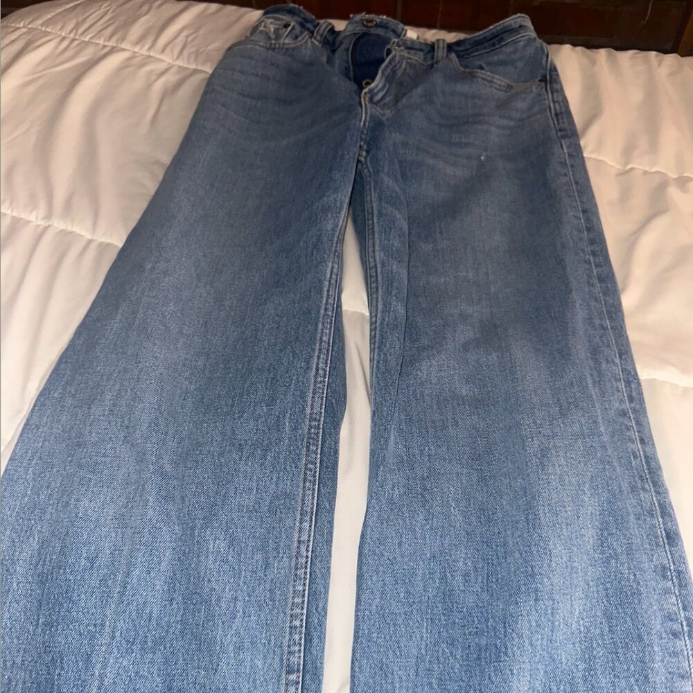 Abercrombie & Fitch: The '90s Relaxed Jean High Rise
